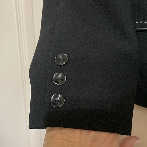 Black jacket with white contrast stitching size P12 - Picture 5 of 13